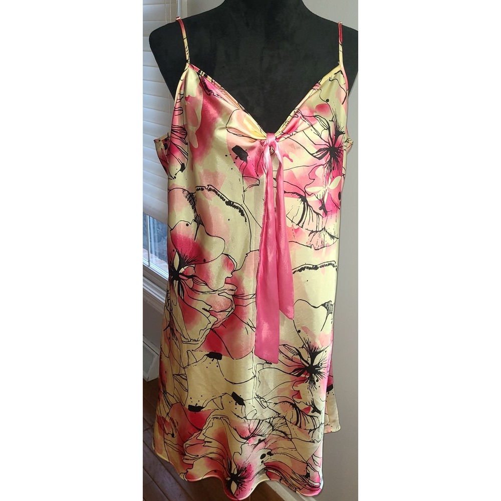 Floral Pink Metallic Satin Slip pullover adjustable straps lingerie‎ XL